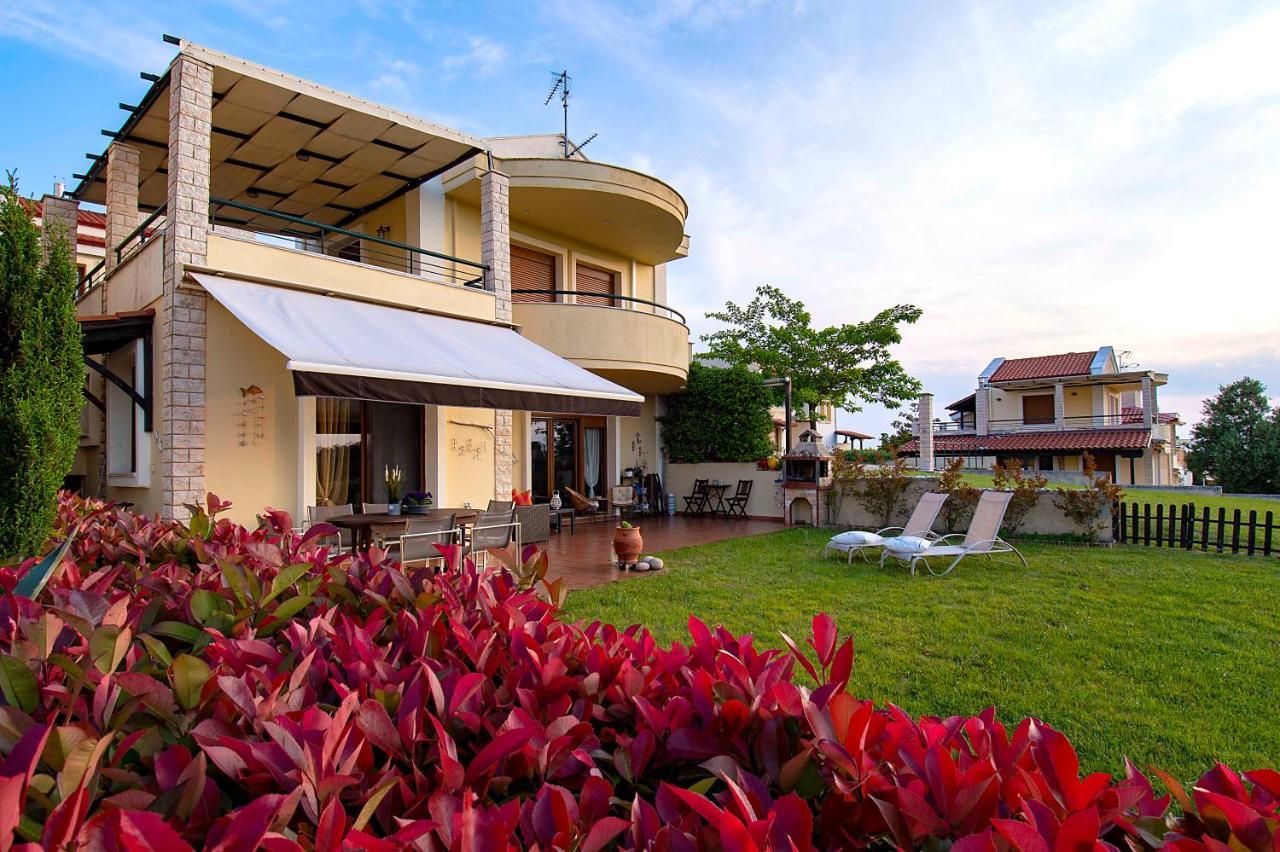 #Luxlikehome Hill Summer Villa Elani Ngoại thất bức ảnh